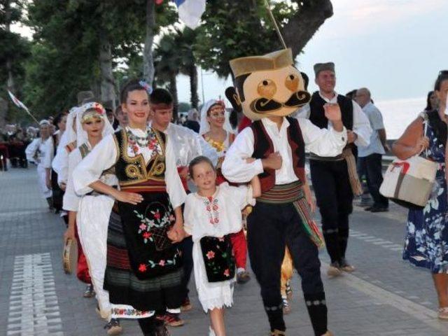 Yalova Tufag Uluslararası Halk Dansları Festivali Kortejle Başladı 1