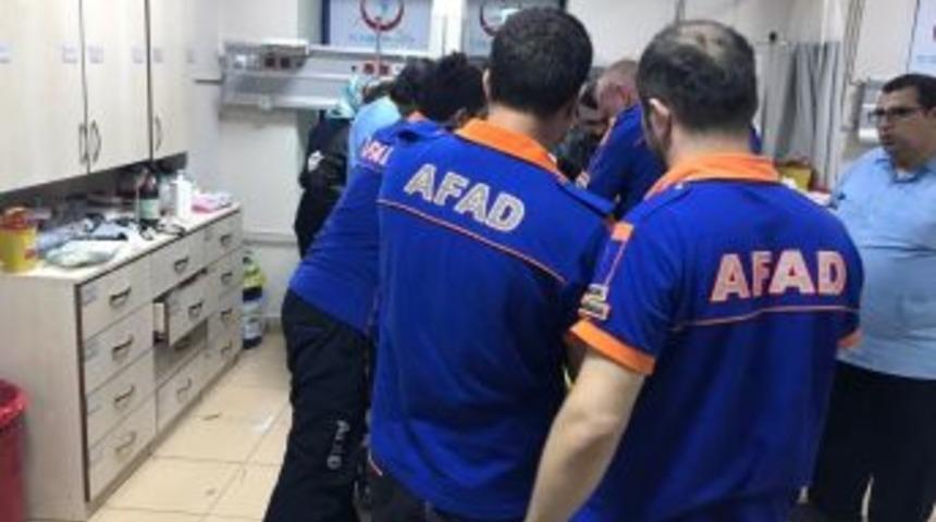 Tarla &Ccedil;alışanı Ayağını &Ccedil;apa Makinesine Kaptırdı