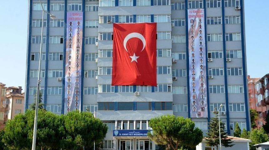 Emniyetten Duygulandıran Davranış