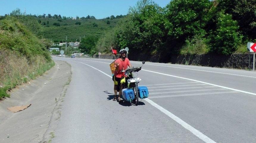 (&ouml;zel Haber) 6 Yılda 30 &Uuml;lke Dolaştı