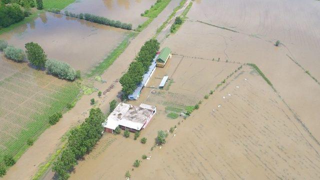 &Ccedil;arşamba&rsquo;daki Yağışın G&ouml;r&uuml;lme İhtimali 52 Yılda Bir Olarak Hesaplandı 3