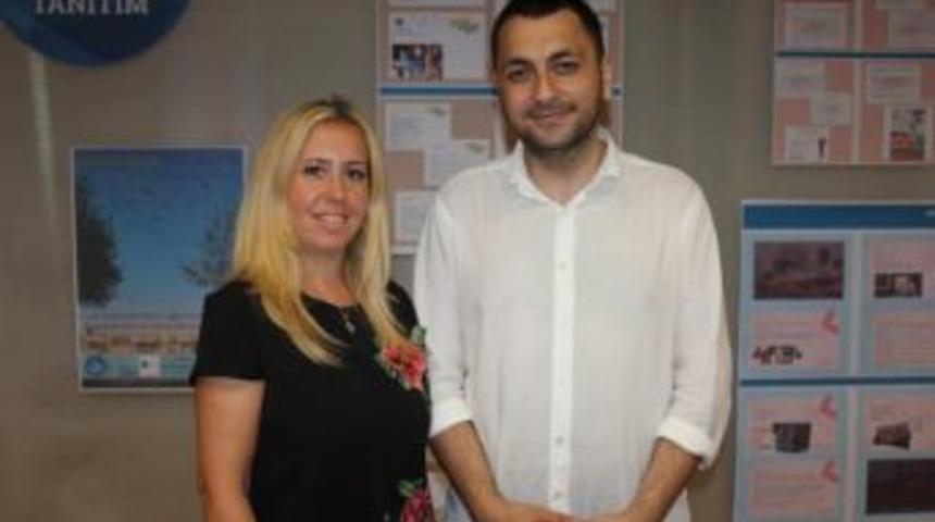 Prof. Dr. Hawks, "kurumsal Ve Siyasal Iletişimde Uzmanlaşmayı Esas Alıyoruz"