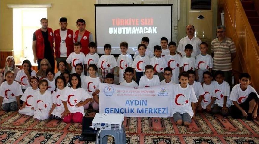 Aydın Gen&ccedil;lik Merkezi Gen&ccedil;lere 15 Temmuz&rsquo;u Anlattı
