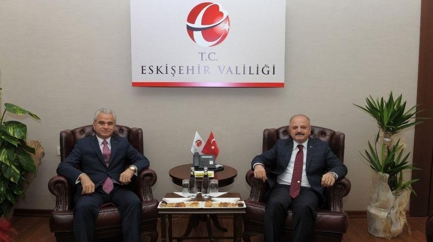 Eto Y&ouml;netiminden Vali &Ccedil;akacak&rsquo;a &lsquo;hayırlı Olsun&rsquo; Ziyareti