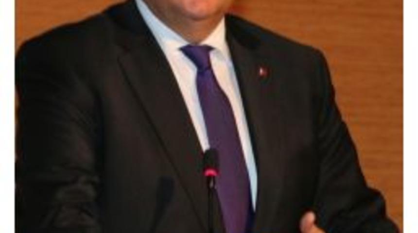 &Uuml;nver, &ldquo;15 Temmuz Darbeye Karşı Milli Şahlanışın Simgesi Olmuştur&rdquo;