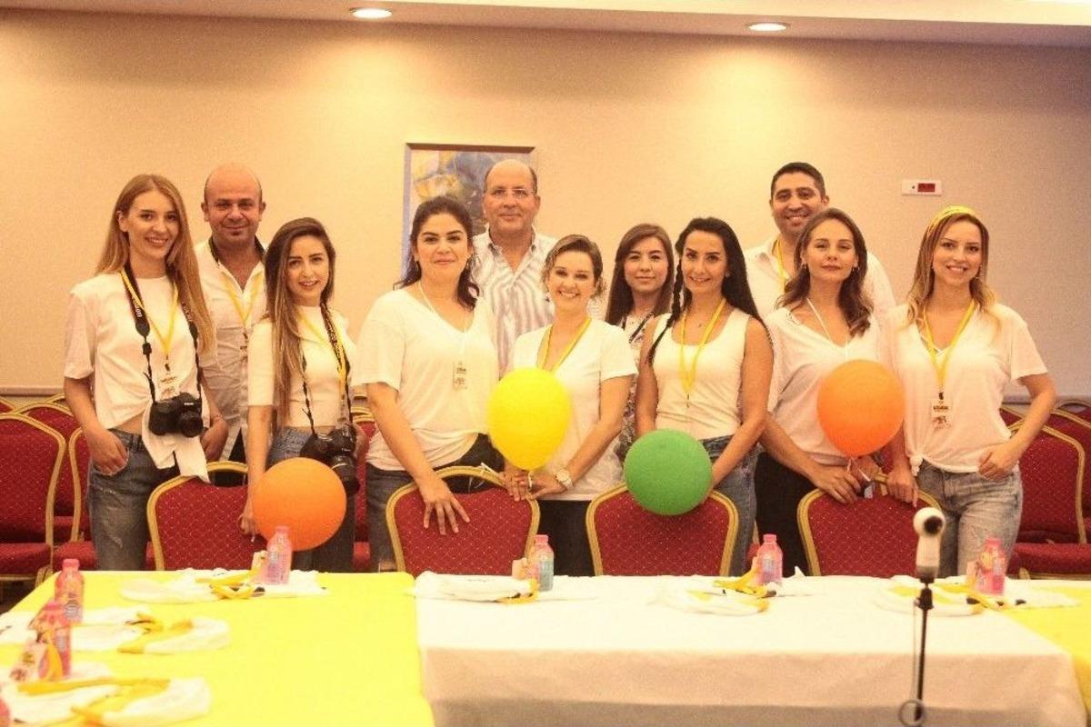 L&ouml;semili &Ccedil;ocuklar Hamburger Yapmayı &Ouml;ğrendi