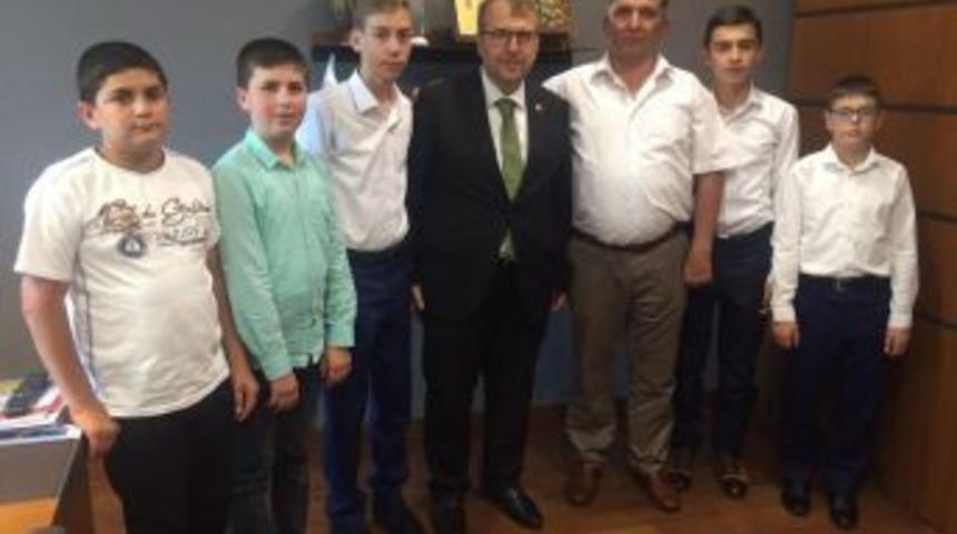 Hafızlık Talebelerinden Milletvekili Eldemir&rsquo;e Ziyaret