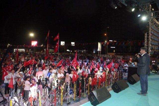 15 Temmuz’un Seneyi Devriyesinde Küçükçekmece’den Birlik Mesajı