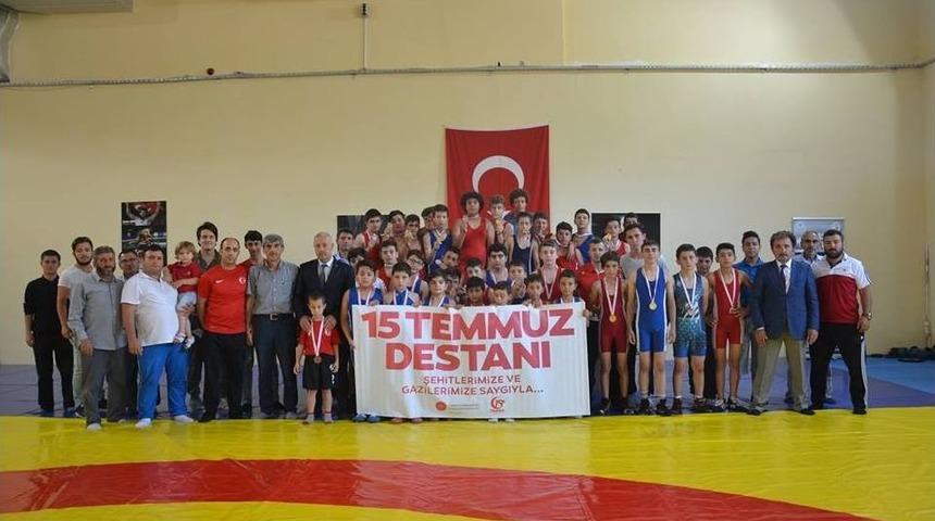 15 Temmuz Destanı Ve Milli Birlik Günü Spor Etkinlikleri Yapıldı