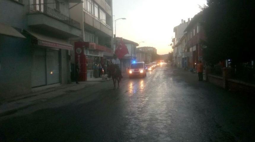 Kastamonu&rsquo;da 800 Ara&ccedil;lık Demokrasi Konvoyu