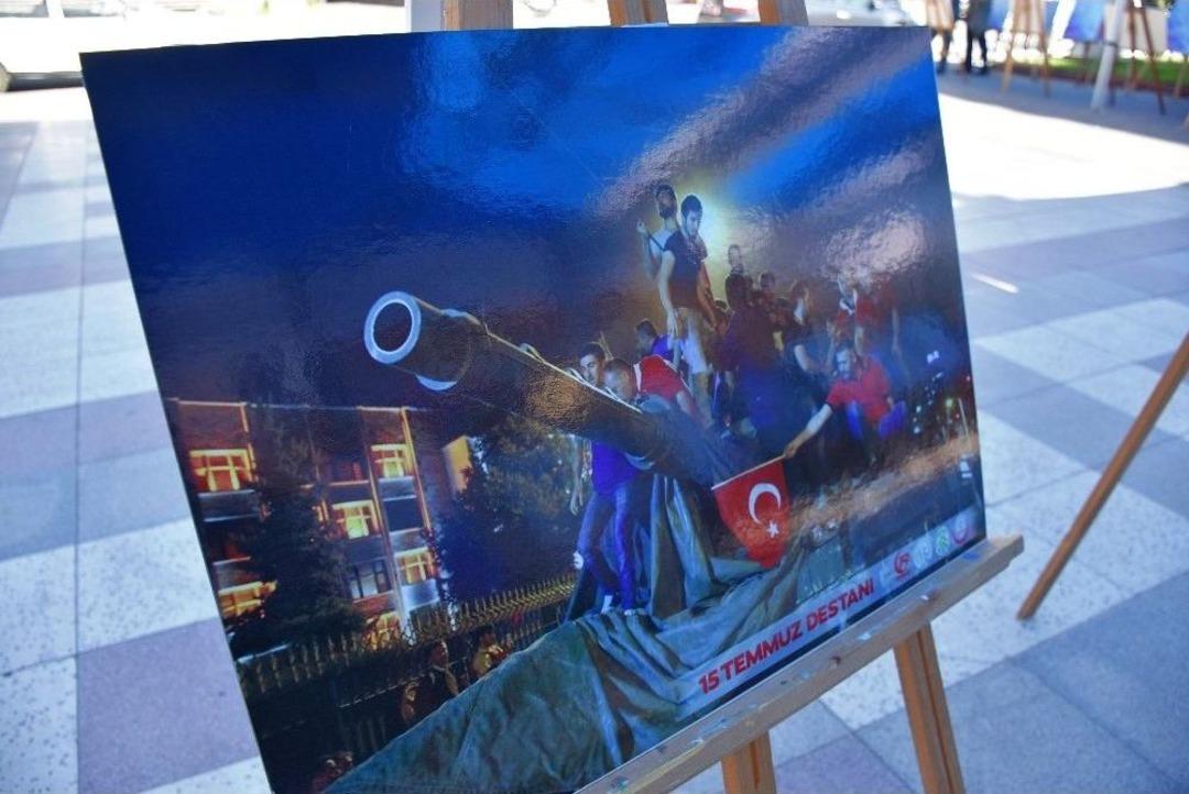 Dursunbey&rsquo;de 15 Temmuz Sergisi