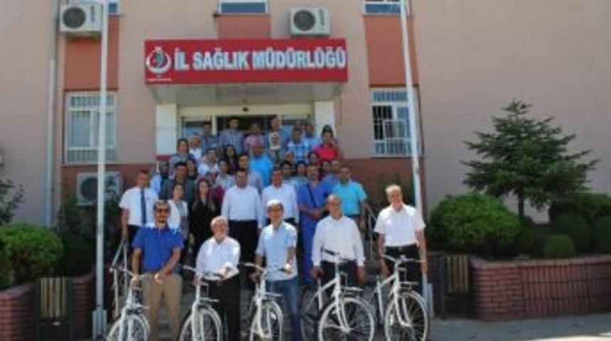Uyuşturucu İle M&uuml;cadelede Etkin Rol Alan Kişiler Bisiklet İle &Ouml;d&uuml;llendirildi