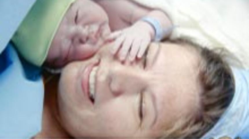 Doğumda Fotoğraf&ccedil;ı Hediye