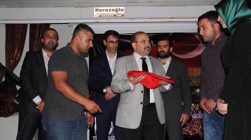 Bitlis&rsquo;ten Cumhurbaşkanlığına T&uuml;rk Bayrağı