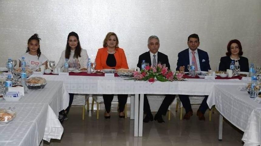 Cumhuriyet Başsavcısı Şahin İ&ccedil;in Veda Yemeği