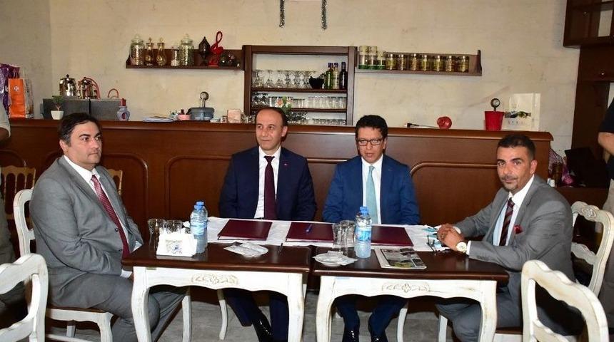 Halfeti&rsquo;nin Organik &Uuml;r&uuml;nleri İstanbul&rsquo;da Satılacak