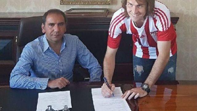 Sivasspor'a Rus Stoper