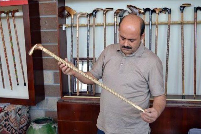 15 Temmuz Şehitlerinin Isimleri Ahlat Bastonuna Işlendi 2