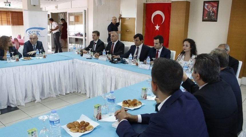 İş Sağlığı G&uuml;venliği Okul Kitaplarında Yer Alacak