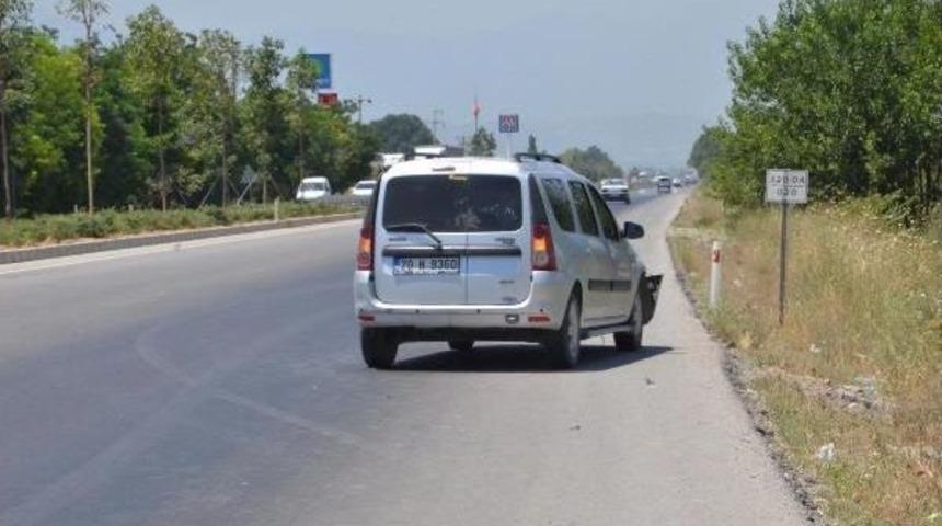 Tatil Yolunda Verdikleri Molada, Kazada Hayatını Kaybetti