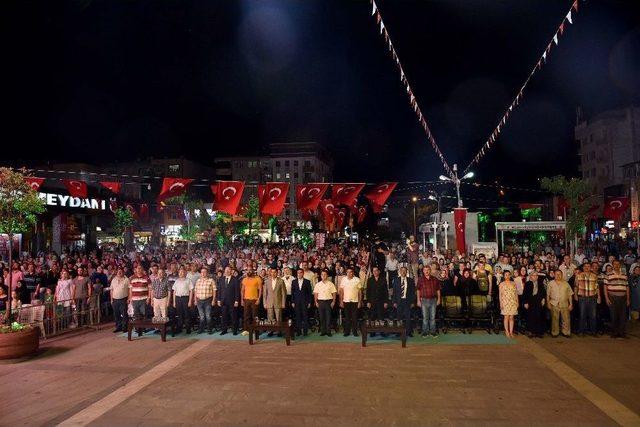 15 Temmuz Kutlamalarına Büyük İlgi 1