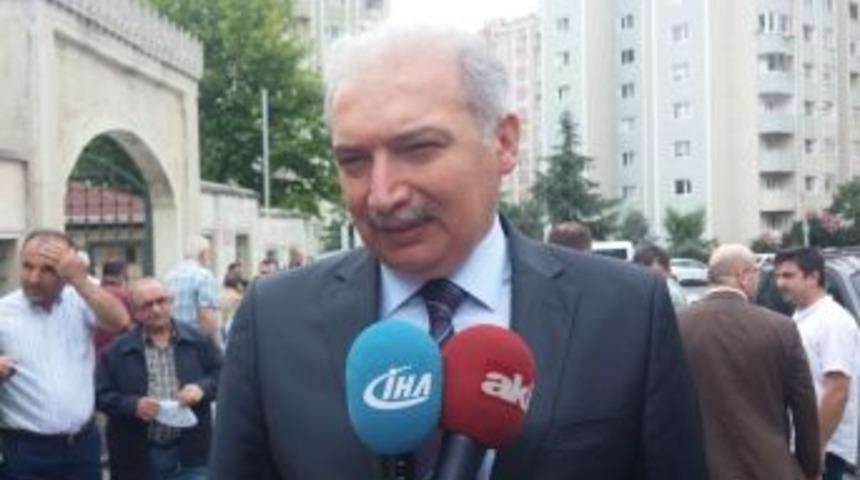 Başakşehir&rsquo;de 15 Temmuz Şehitleri İ&ccedil;in Lokma Dağıtıldı