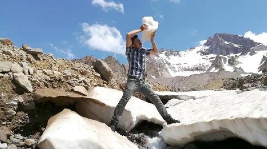 Yaz Ortasında Kesme Karla Serinlik