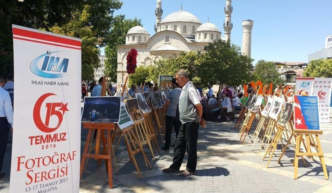 İha&rsquo;nın Sergisine Vatandaşlardan B&uuml;y&uuml;k İlgi