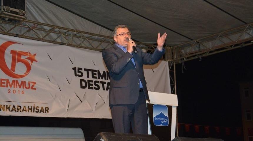 Ak Partili G&uuml;ndoğdu: &ldquo;darbecinin İyisi K&ouml;t&uuml;s&uuml; Olmaz; Tamamı Lanetlidir&rdquo;