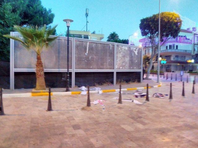 15 Temmuz Destanı Afişlerine Saldırıya 3 G&ouml;zaltı 1