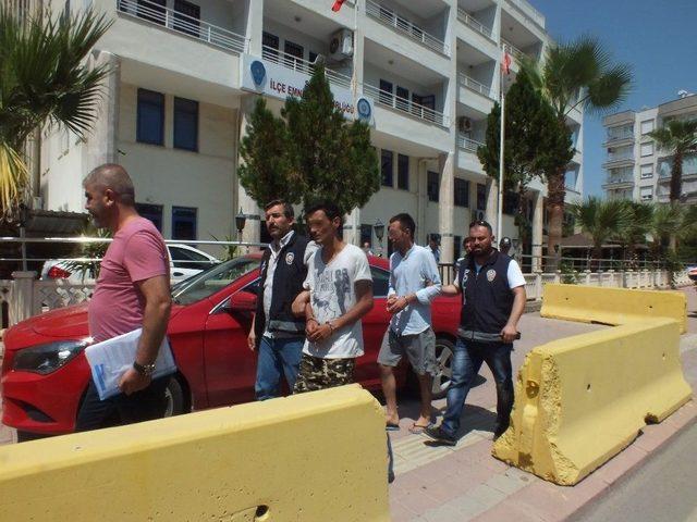 15 Temmuz Destanı Afişlerine Saldırıya 3 G&ouml;zaltı 3