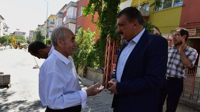 Başkan G&uuml;rkan &Ccedil;alışmalarını Yerinde İnceledi 2