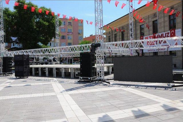 Eskişehir&rsquo;de 15 Temmuz Hazırlıkları 1