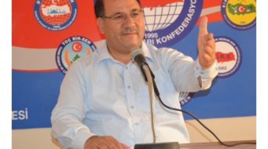 Sezer: "15 Temmuz Bir Kahramanlık Destanıdır"