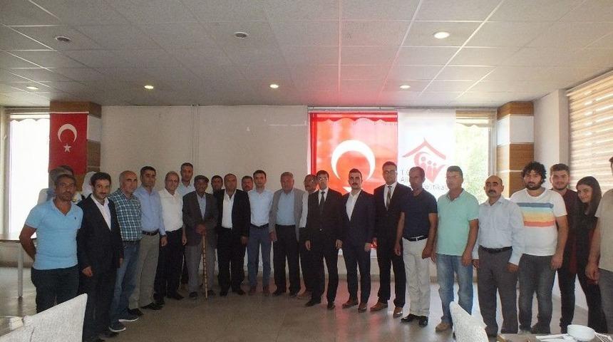 Malazgirt&rsquo;te Şehit Aileleri Ve Gaziler Onuruna Yemek Verildi