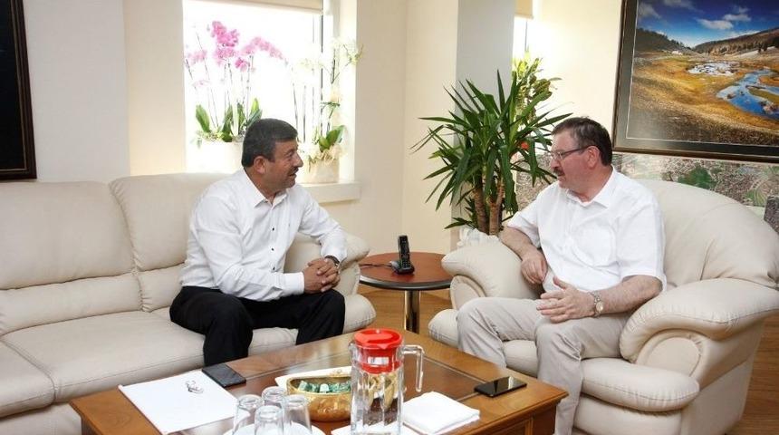 İlhan Bayram, Başkan Karabacak&rsquo;ı Konuk Etti