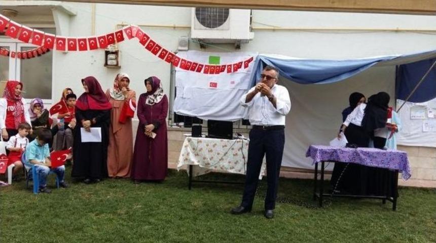Kur&rsquo;an Kursu &Ouml;ğrencilerinden 15 Temmuz Programı