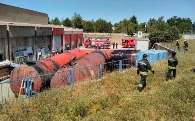 Sivas'ta Fuel-Oil Tankerleri Alev Aldı