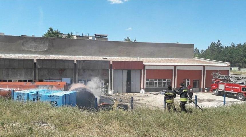 Sivas&rsquo;ta Fuel-oil Tankerleri Yandı