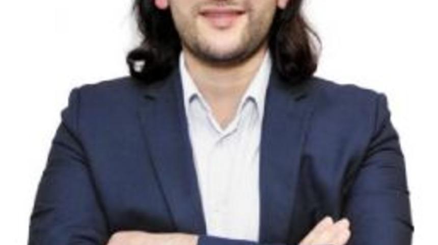 Fazla Terlemeye Lazer Ile Kalıcı &Ccedil;&ouml;z&uuml;m