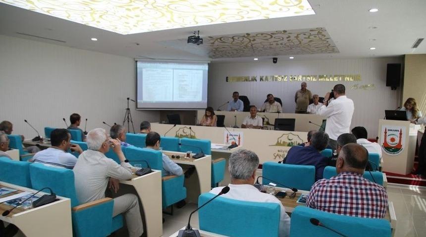 B&uuml;y&uuml;kşehir Belediye Meclisinden Şanlıurfaspor A&ccedil;ıklaması