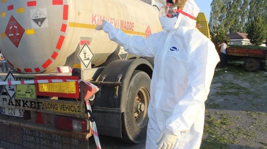 Asit Tankeri Trakt&ouml;re &Ccedil;arptı