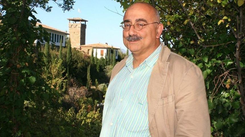 Cezaevinden İzinli &Ccedil;ıkan Sevan Nişanyan Geri D&ouml;nmedi