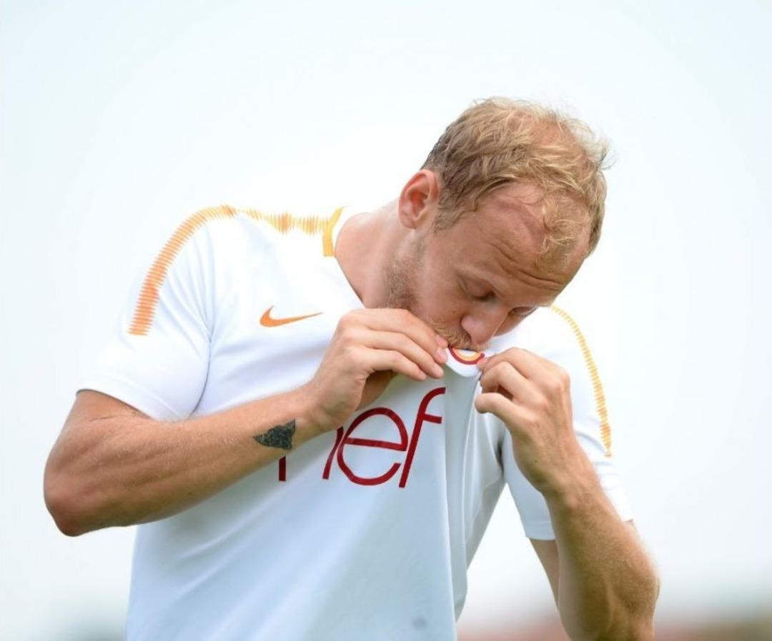 Semih Kaya İ&ccedil;in Veda T&ouml;reni