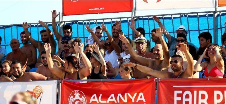 Kadınlar Plaj Voleybolu Avrupa Şampiyonası’nda 2. Gün G1