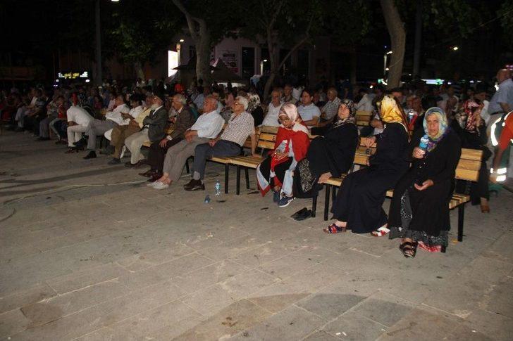 Elazığ’da Demokrasi Nöbeti