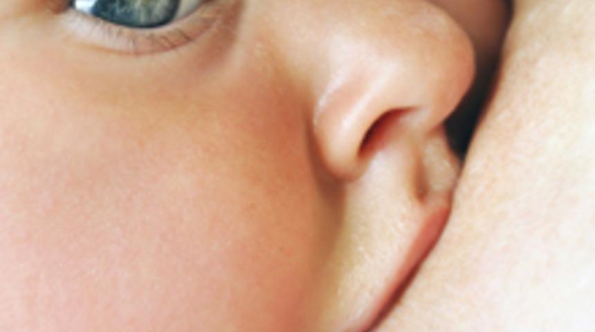 Emzirmenin Anneye Faydaları