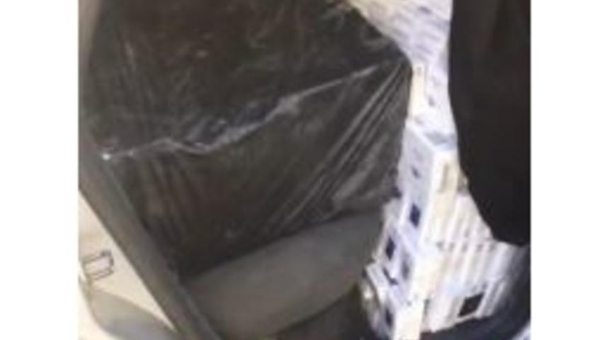 L&uuml;ks Otomobilde Ka&ccedil;ak Sigara Sevkıyatı