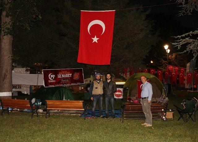 (&ouml;zel Haber) Aynı Noktada Vurulduklarını 1 Yıl Sonra Tesad&uuml;fen Fark Ettiler 1