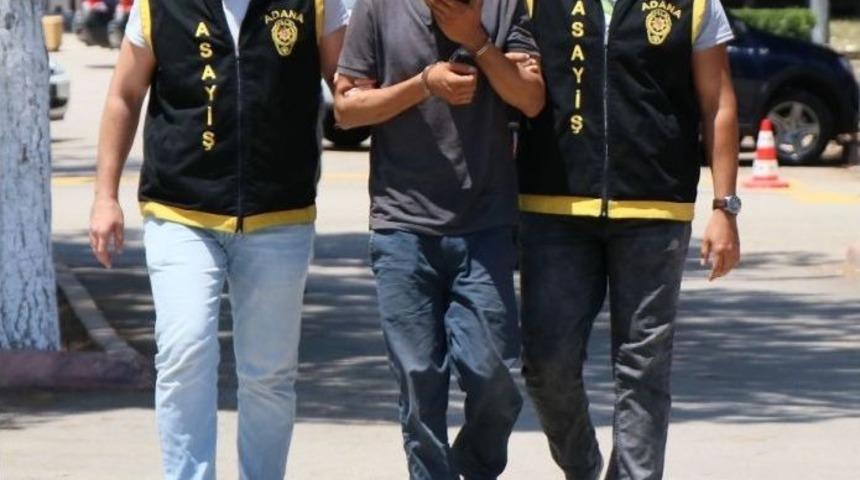Kapka&ccedil; Yaptı, &Ccedil;eşmede Y&uuml;z&uuml;n&uuml; Yıkarken Polise Yakalandı